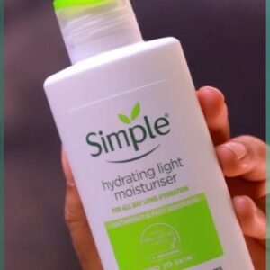 Simple hydrating light moisturiser